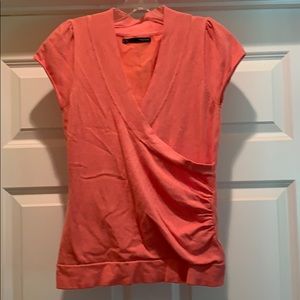 Maurice’s peachy pink V neck top